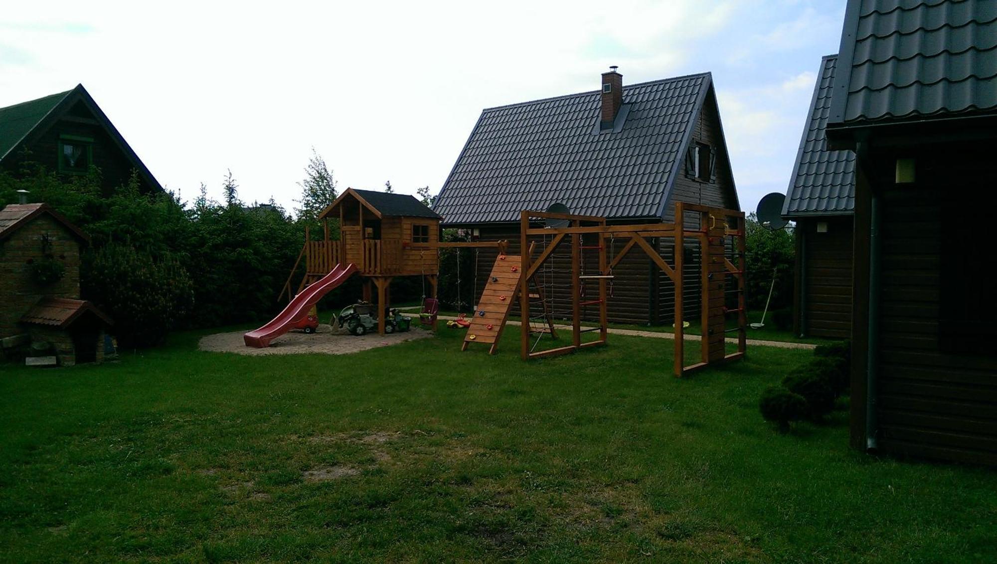 Caloroczne Domki Nad Morzem I Jeziorem Jezierzany Luaran gambar