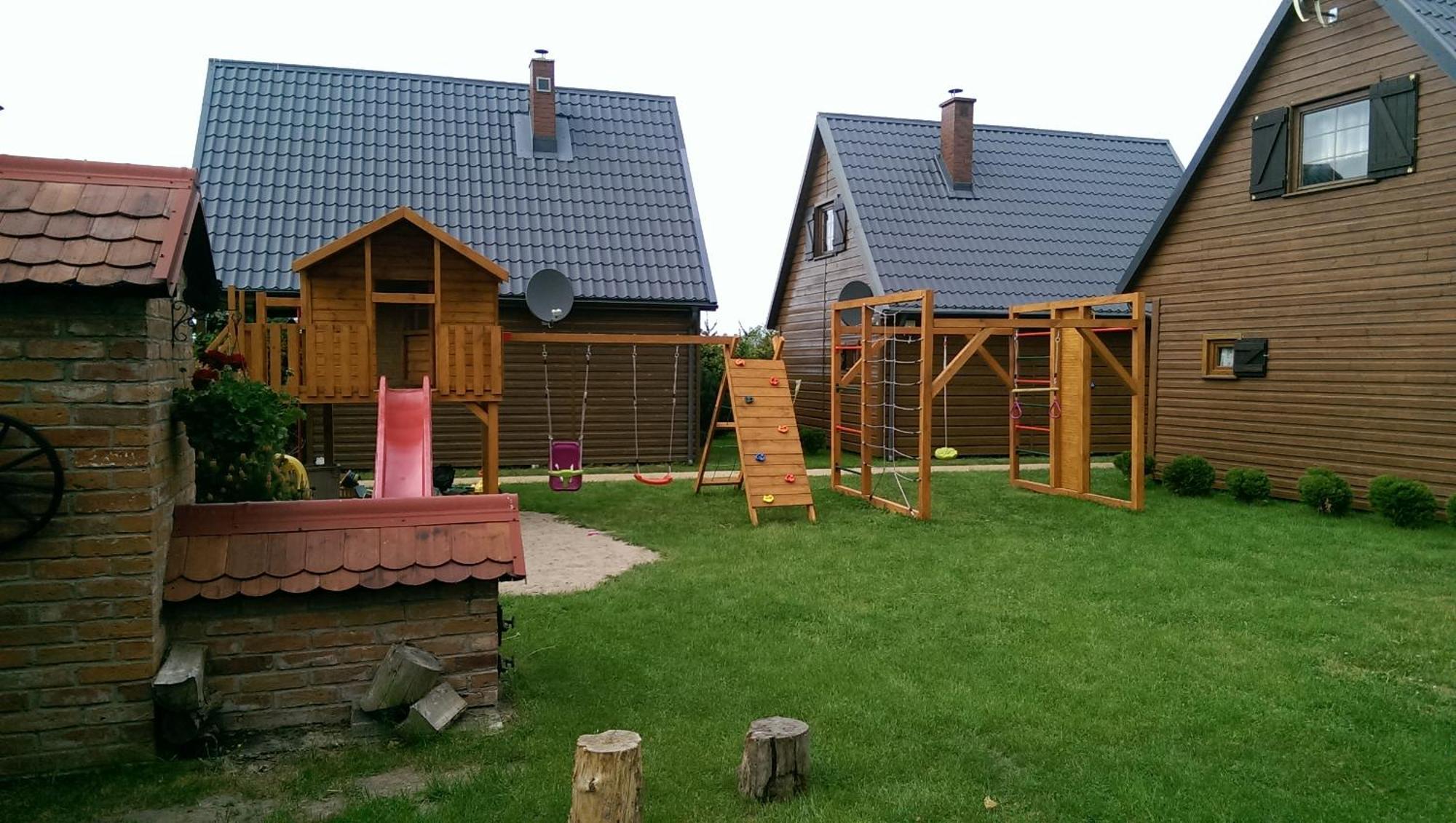 Caloroczne Domki Nad Morzem I Jeziorem Jezierzany Luaran gambar