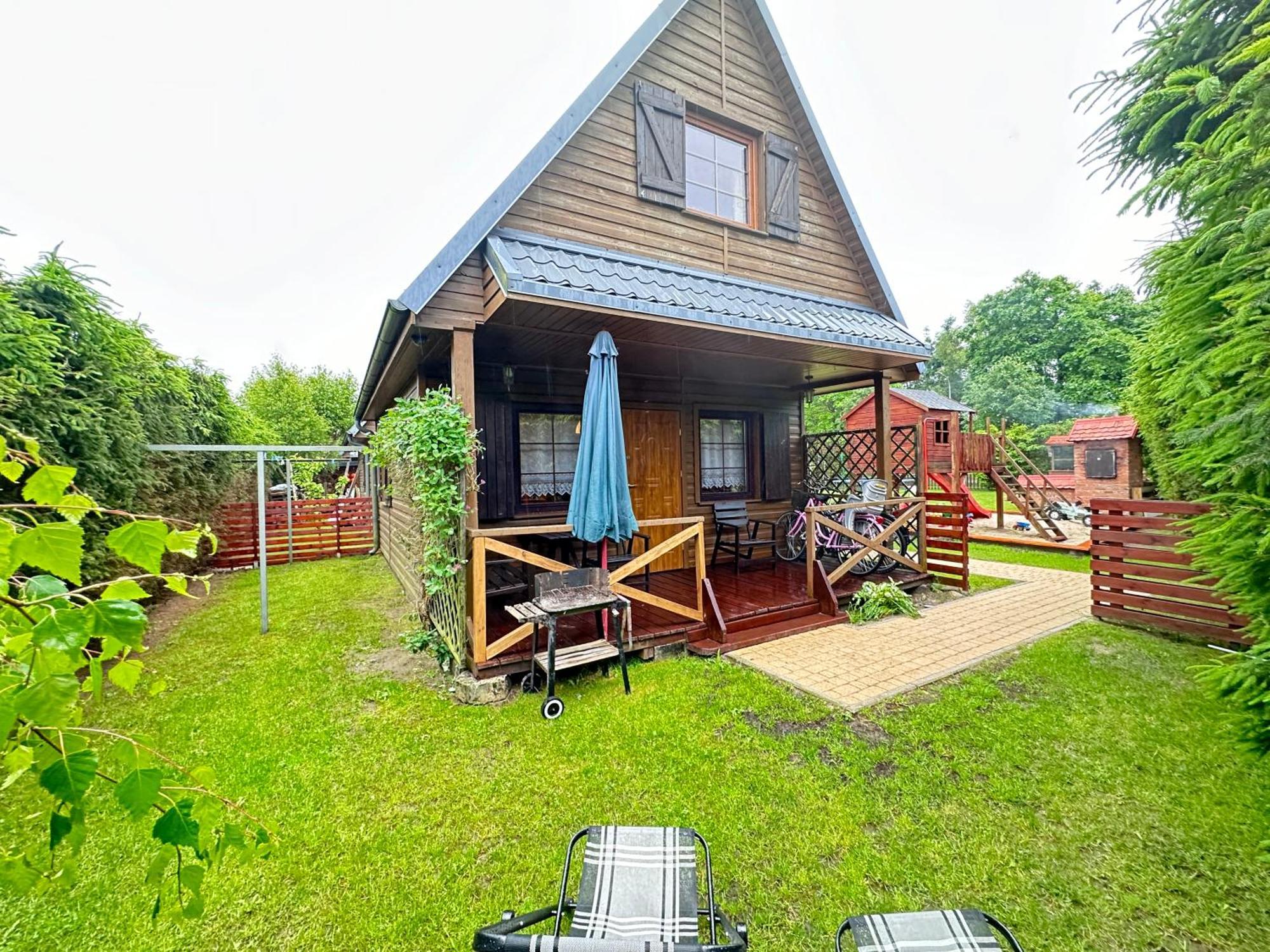 Caloroczne Domki Nad Morzem I Jeziorem Jezierzany Luaran gambar