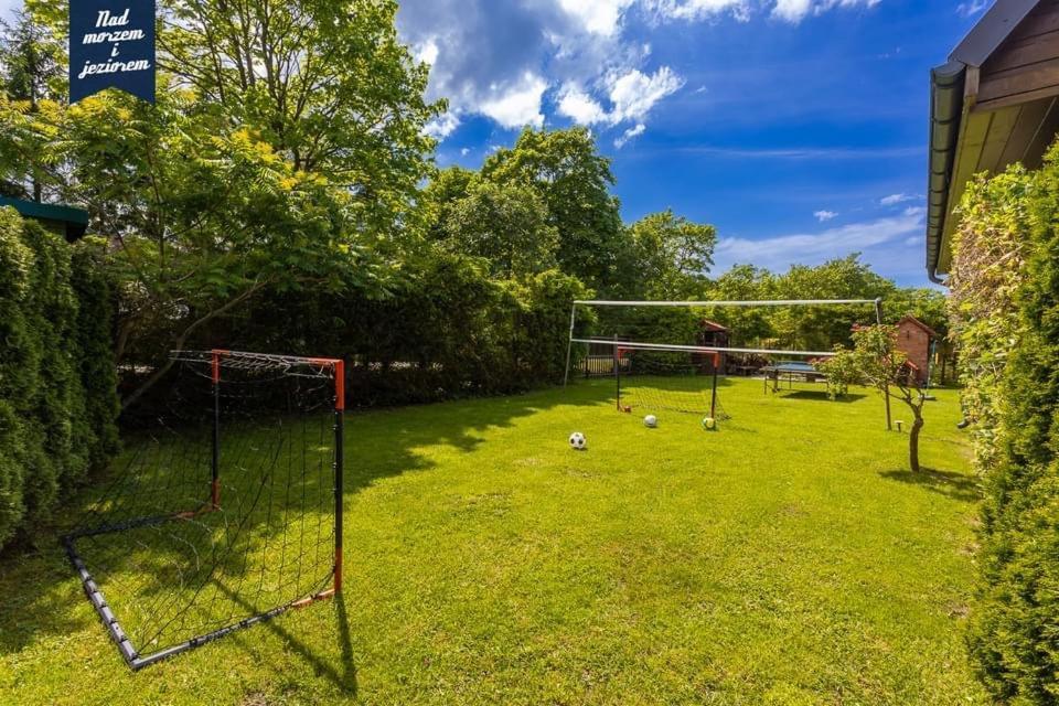 Caloroczne Domki Nad Morzem I Jeziorem Jezierzany Luaran gambar